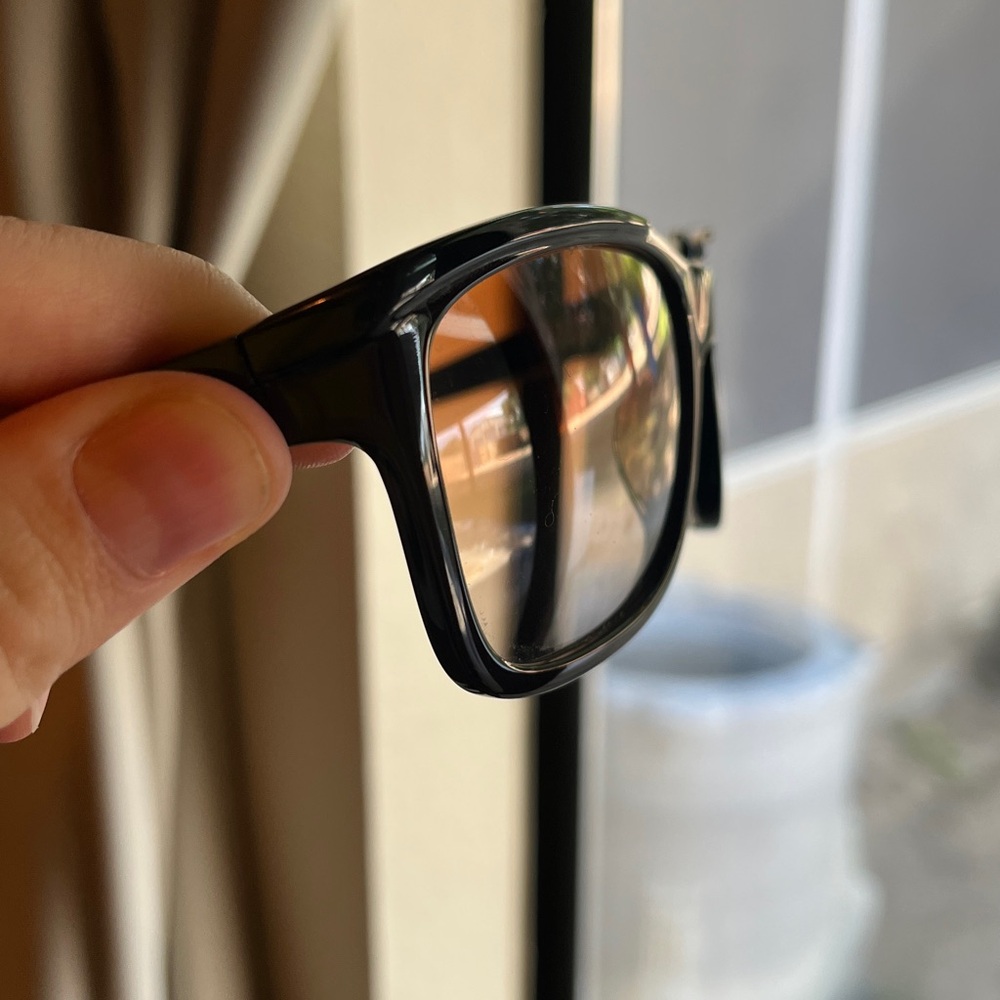 Oakley Sunglasses - Picture 4 of 5